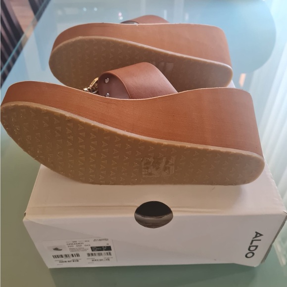 Aldo Dreamer Brown Platforms Wedges NWT size 8.5 - Picture 4 of 6